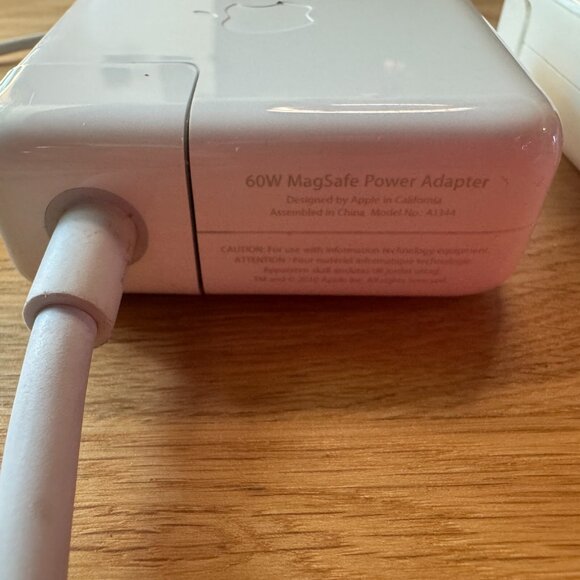 Apple Power Supplies: Set of 3 60W MagSafe Power Adapters, OEM - Picture 4 of 16